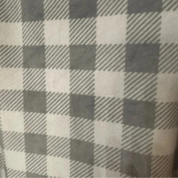 Cuddl Duds White and Gray Gingham Print Long Sleeve Fleece Top Size M - Picture 8 of 10
